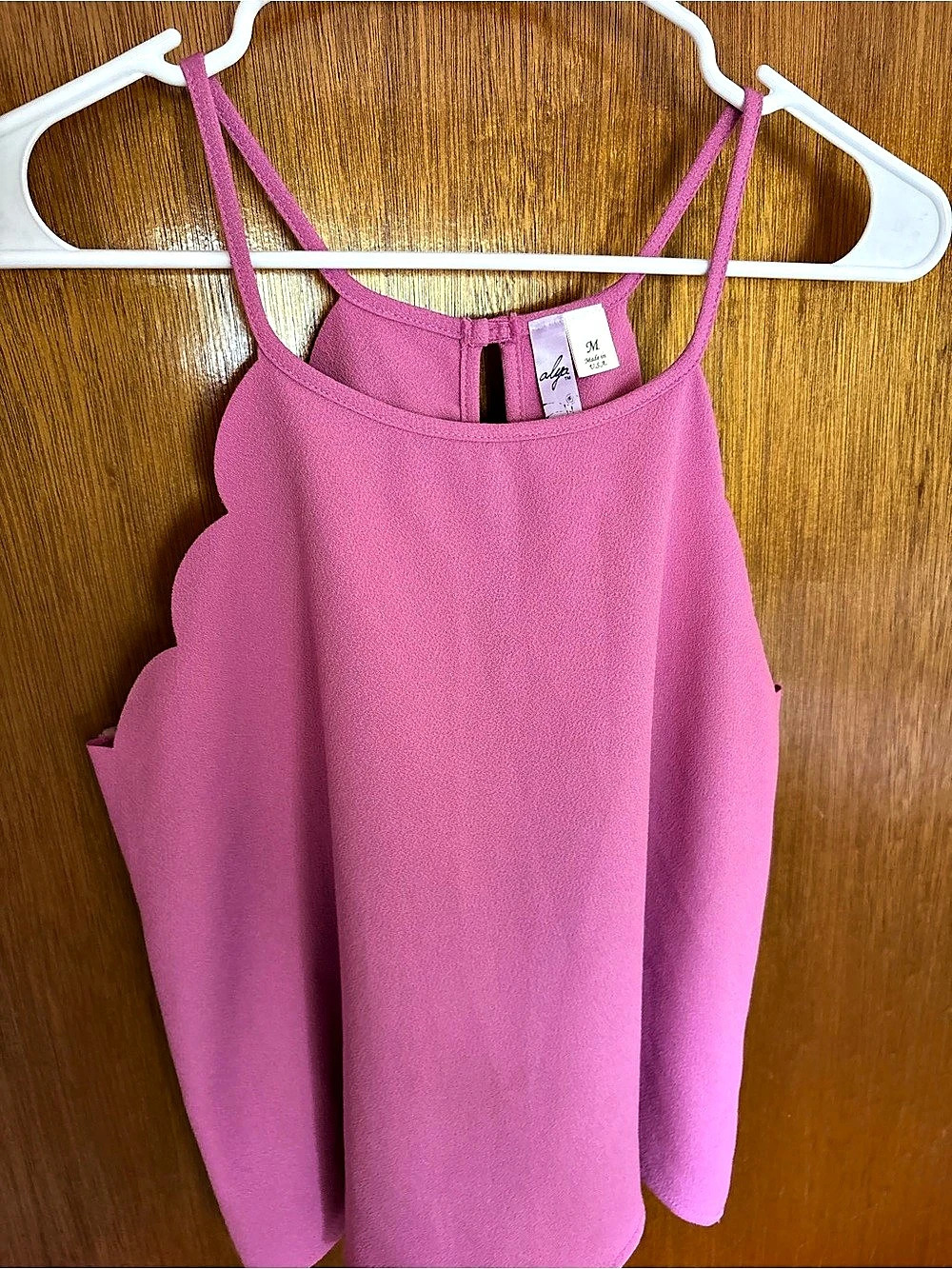 alyu Scalloped Pink Tank Top Size Medium Like New
